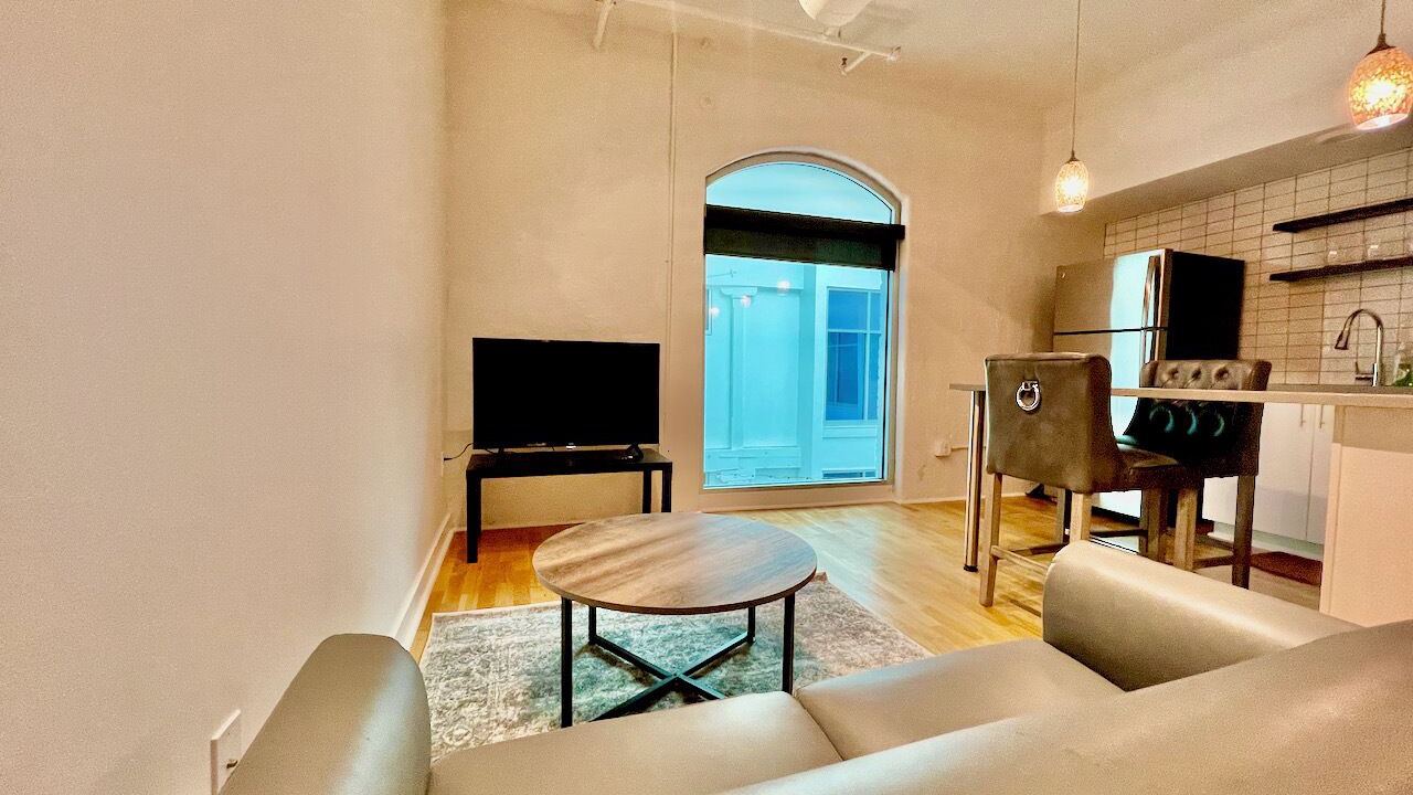 Photo of Livingroom in Downtown Omaha