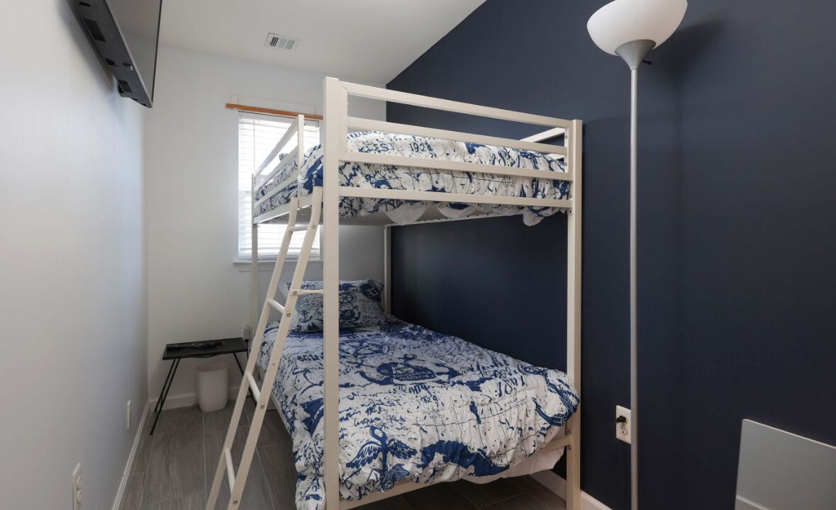 Photo of Bedroom in Bayville