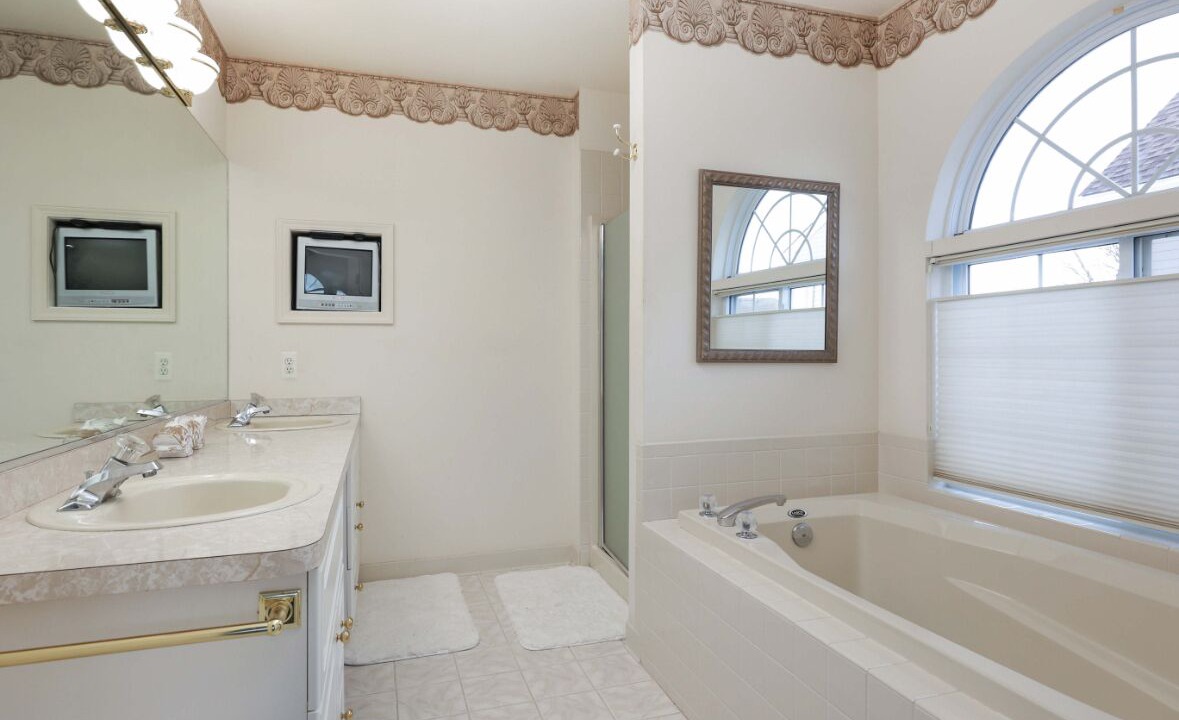 Photo of Bathroom in Bayville