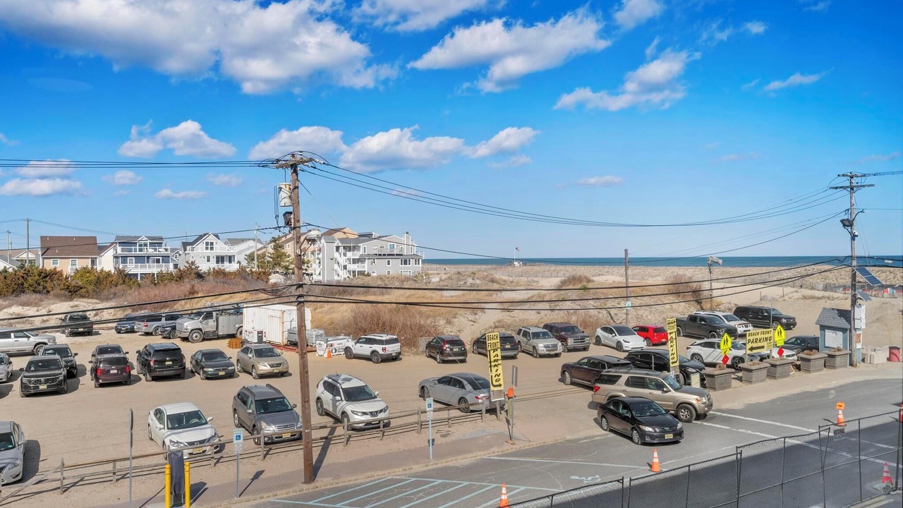 Photo of Bedroom in Seaside Heights
