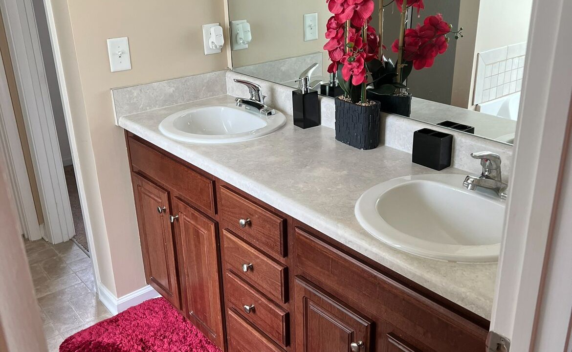 Photo of Bathroom in Hiram