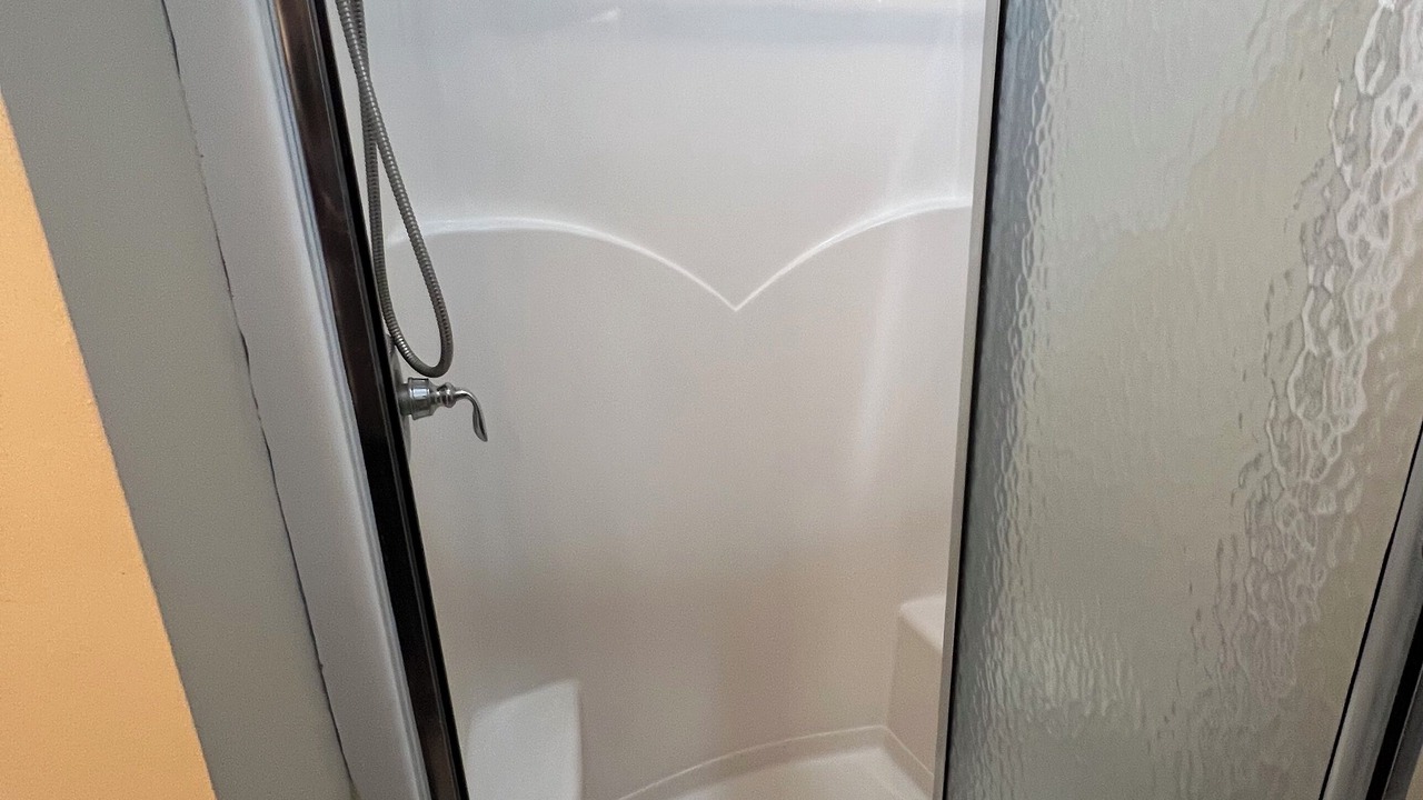 Photo of Bathroom in Hiram