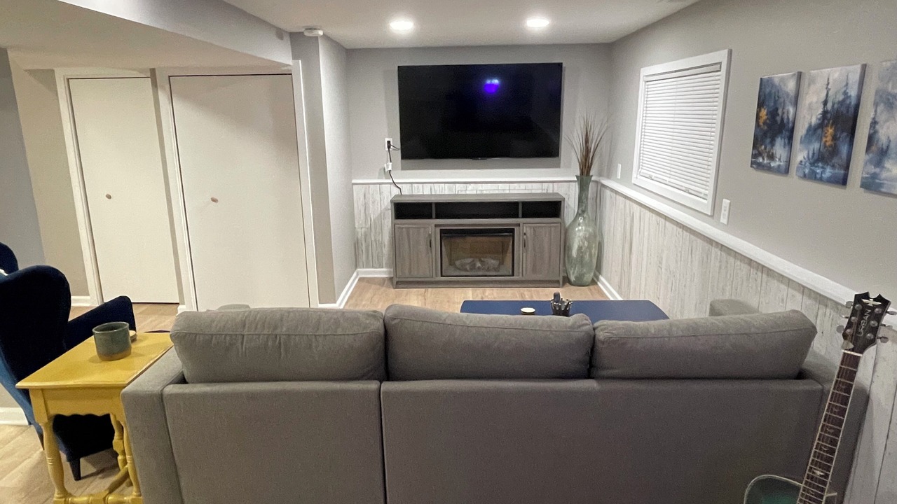 Photo of Livingroom in Grayslake