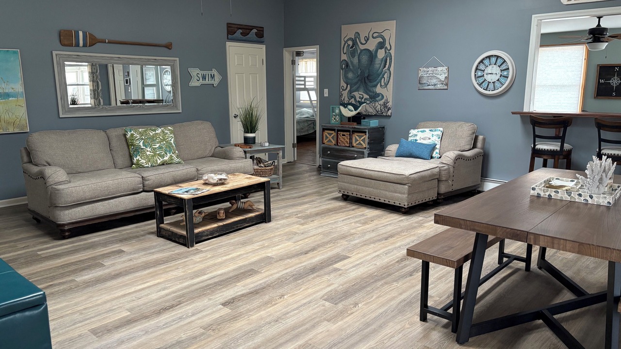 Photo of Livingroom in Beach Haven West