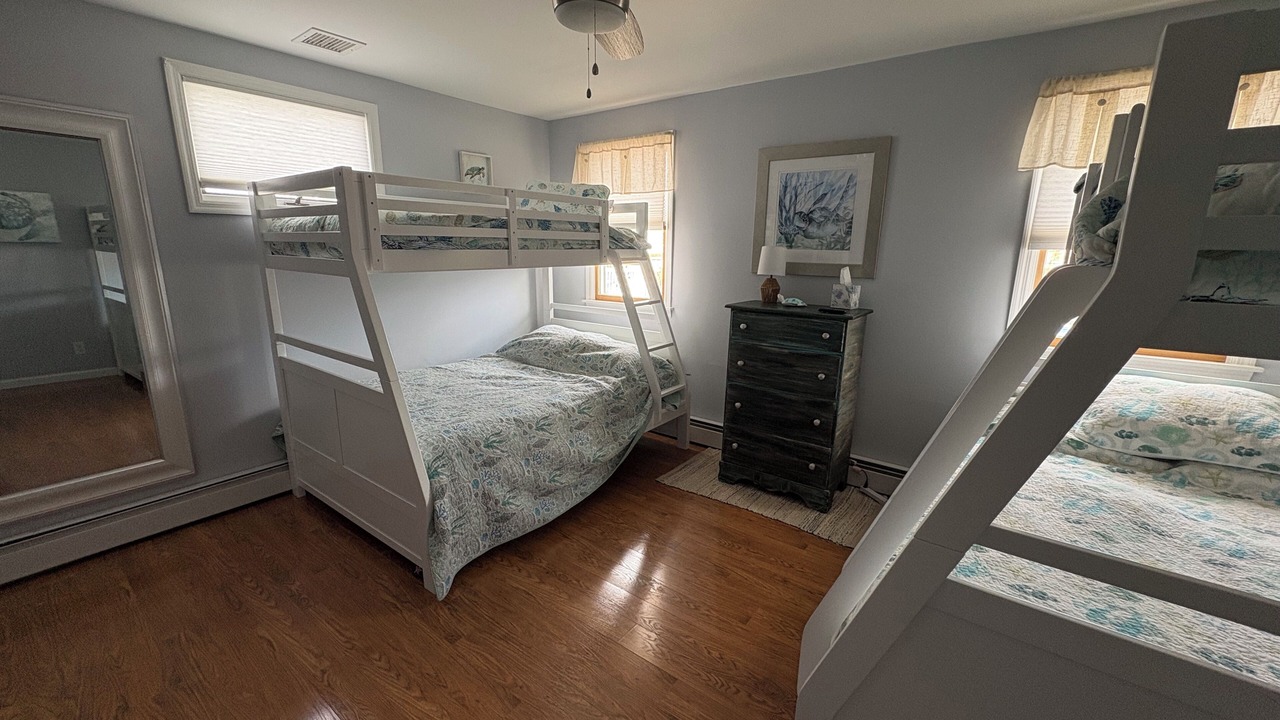 Photo of Bedroom in Beach Haven West
