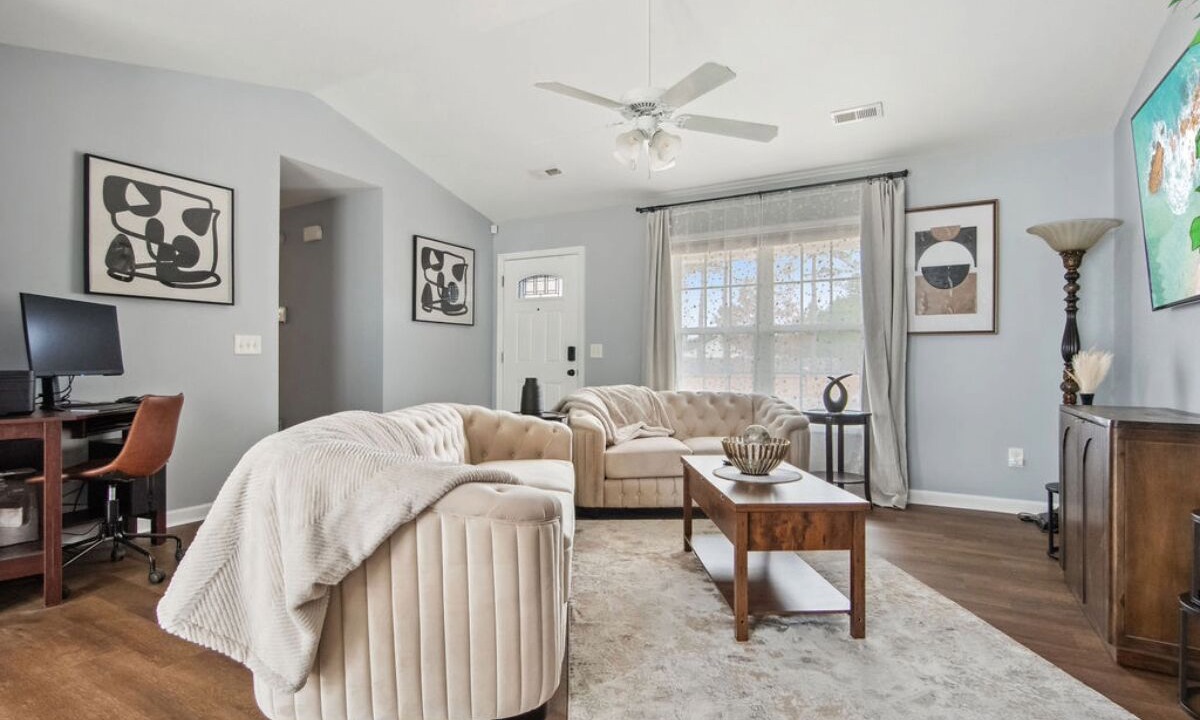 Photo of Livingroom in Richlands
