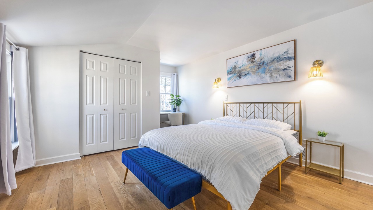 Photo of Bedroom in Highland Park