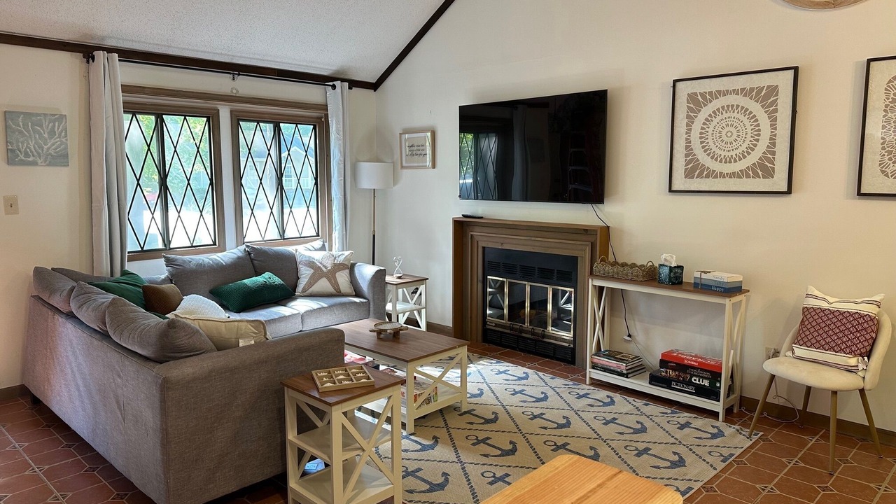 Photo of Livingroom in Ocean Pines