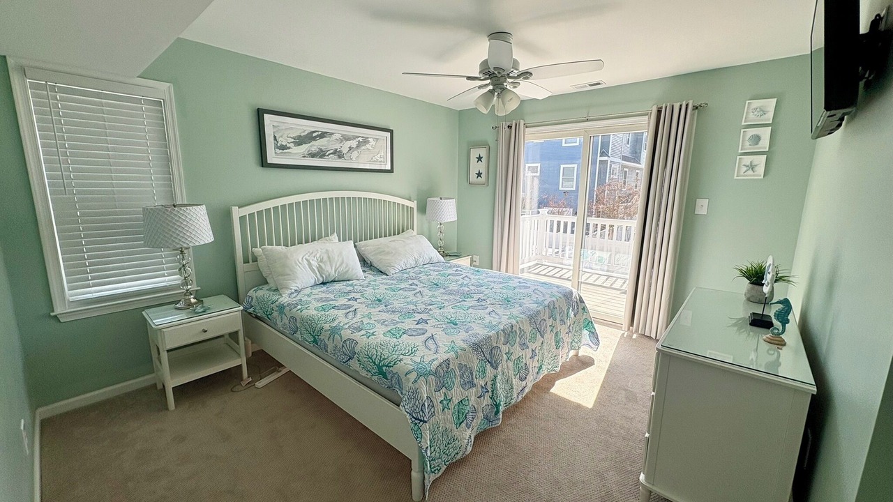 Photo of Bedroom in Townsend's Inlet