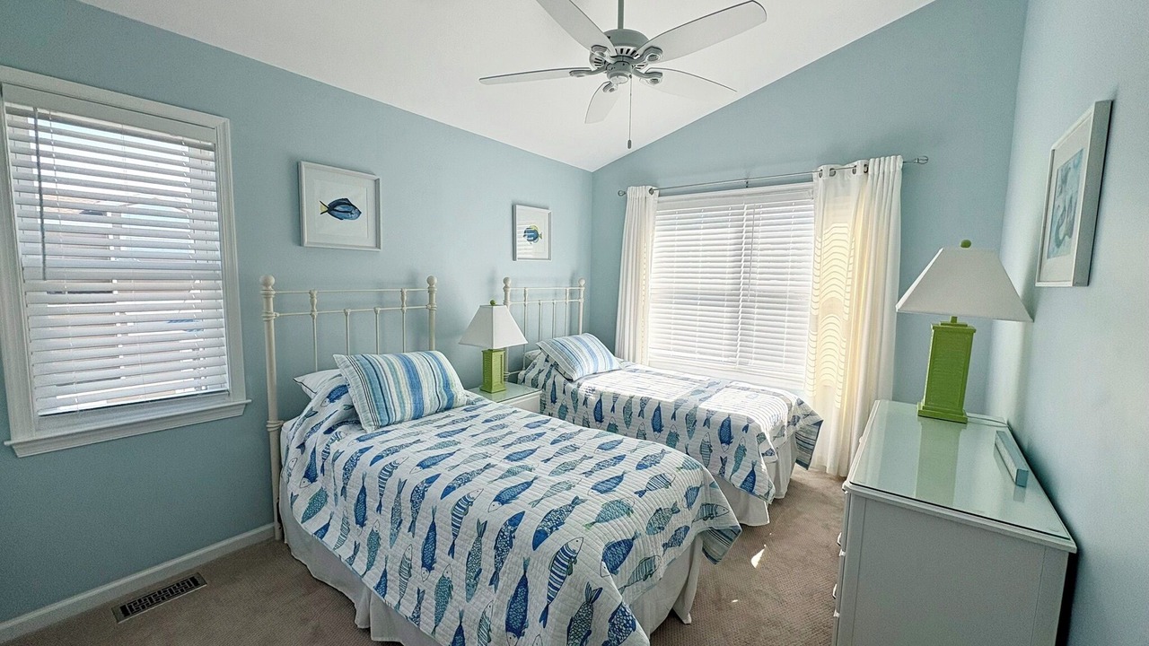 Photo of Bedroom in Townsend's Inlet