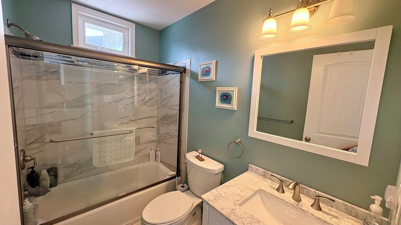 Photo of Bathroom in Townsend's Inlet