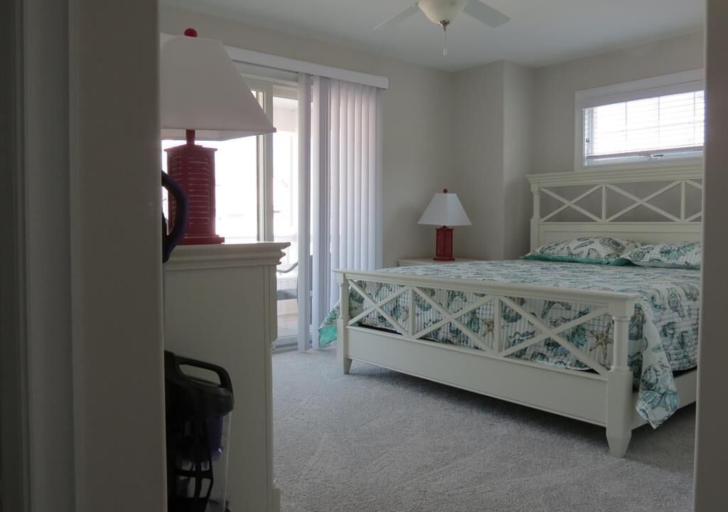 Photo of Bedroom in Townsend's Inlet
