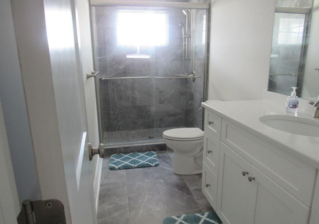 Photo of Bathroom in Townsend's Inlet