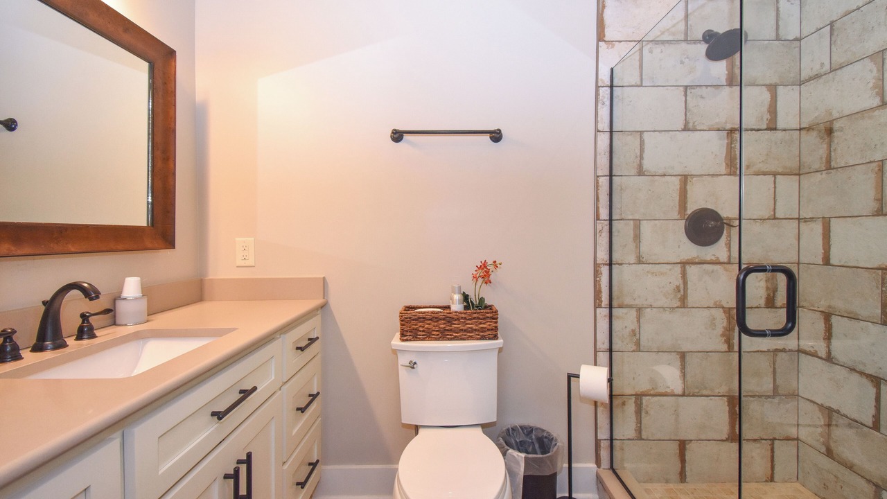 Photo of Bathroom in Jacksons' Gap