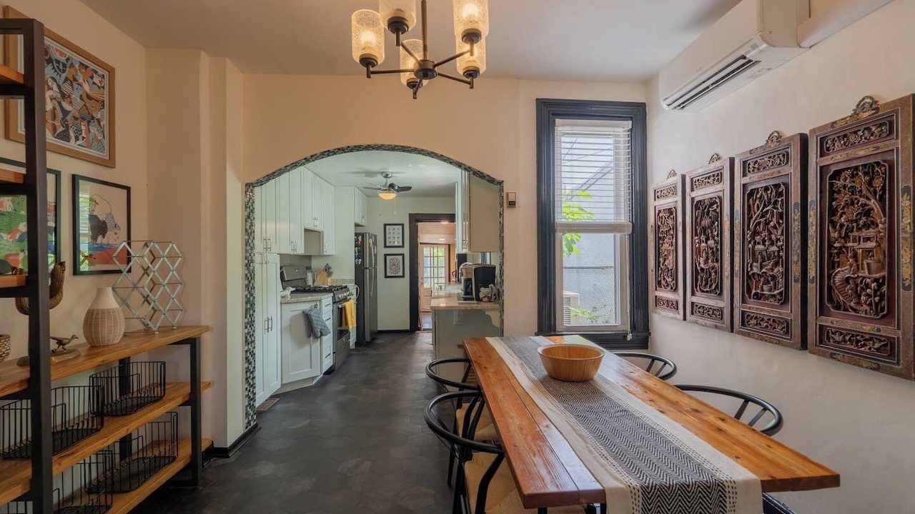 Photo of Livingroom in Downtown Baltimore