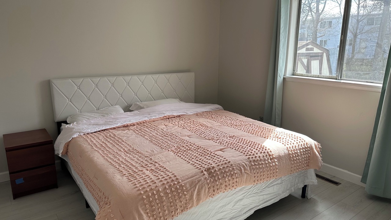 Photo of Bedroom in Rolling Road Farms