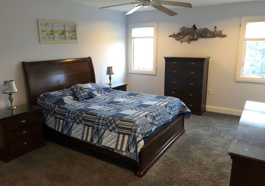 Photo of Bedroom in Seaside Heights