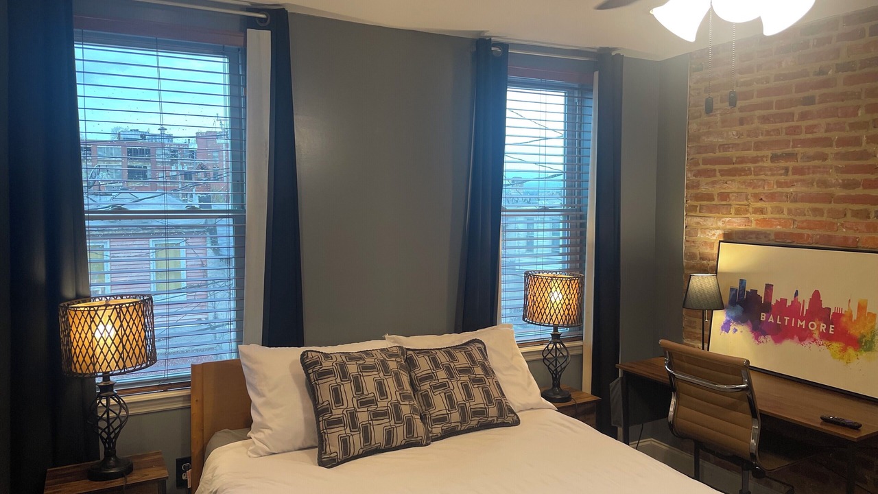 Photo of Bedroom in Downtown Baltimore