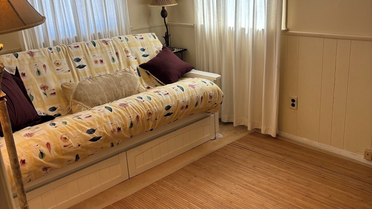 Photo of Livingroom in Somers Point