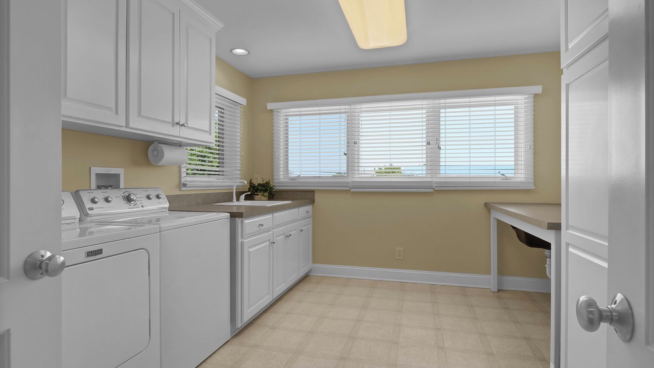 Photo of Bedroom in Shell Island
