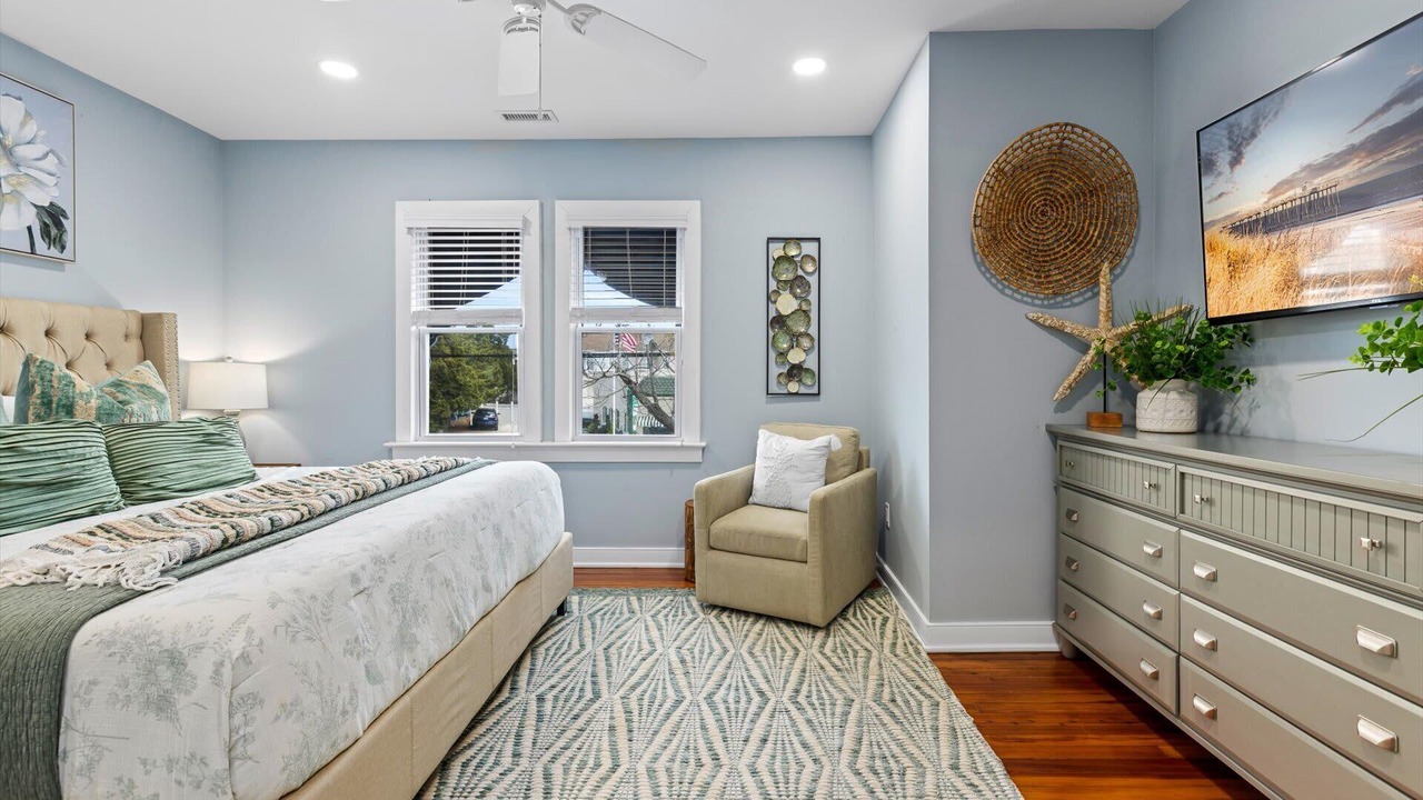 Photo of Bedroom in Gardens