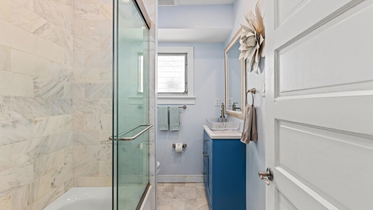 Photo of Bathroom in Gardens