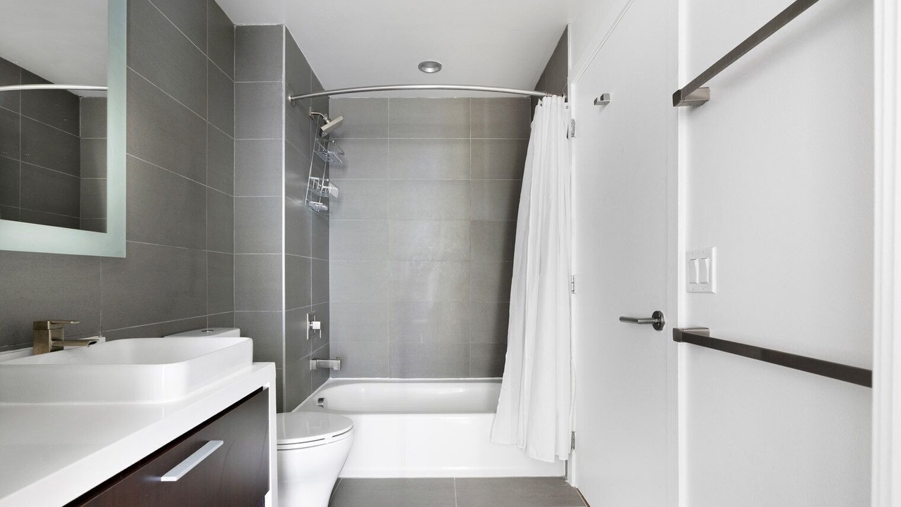 Photo of Bathroom in Navy Yard