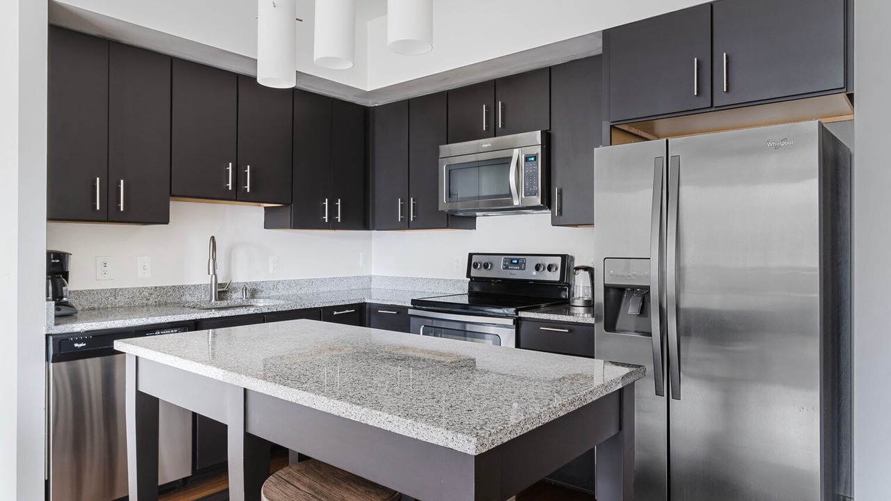 Photo of Kitchen in Woodmont Triangle