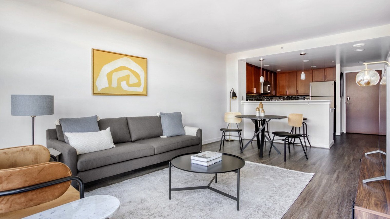 Photo of Livingroom in Ballston