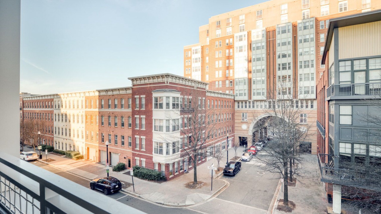 Photo of Outdoor in Clarendon