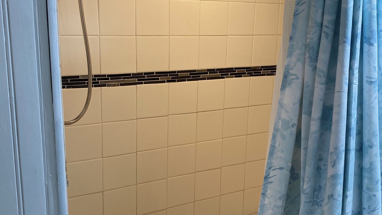Photo of Bathroom in Pella