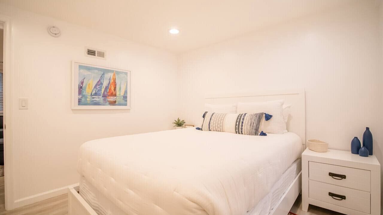Photo of Bedroom in Ventnor City
