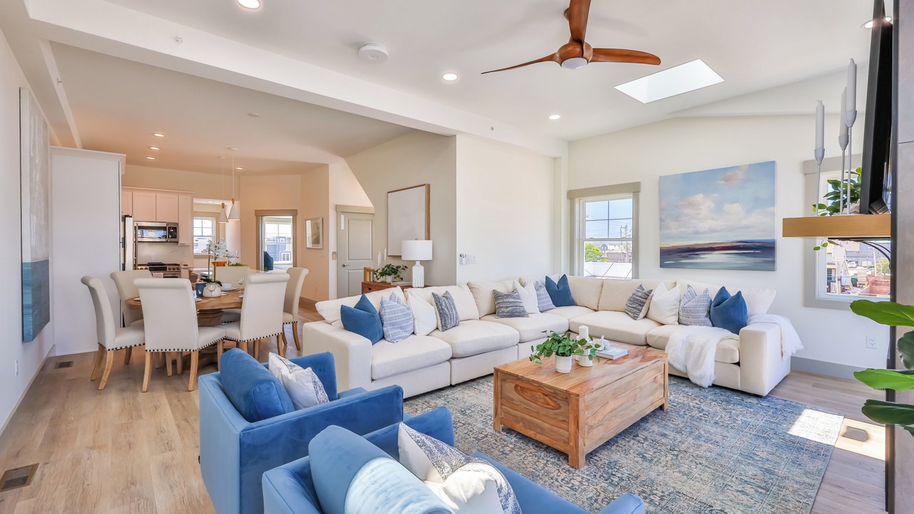Photo of Livingroom in North Beach Haven
