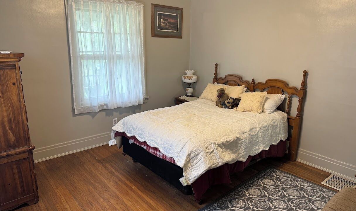 Photo of Bedroom in Ottumwa