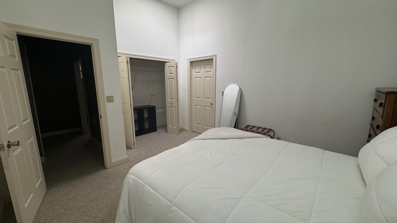 Photo of Bedroom in Yankton
