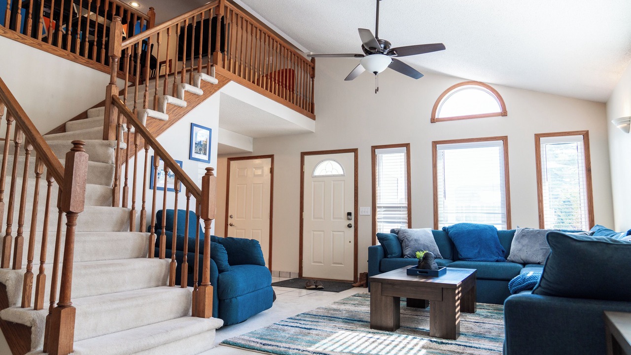 Photo of Livingroom in Windsor Heights
