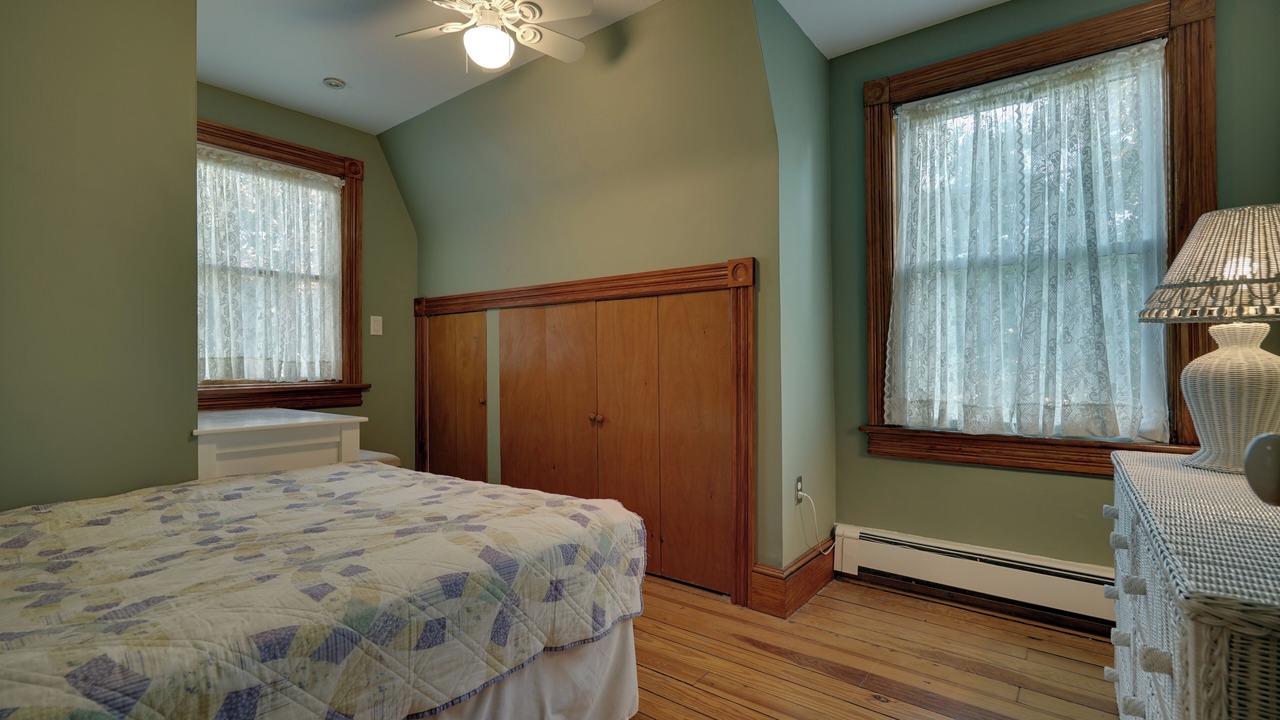 Photo of Bedroom in Point Pleasant Beach