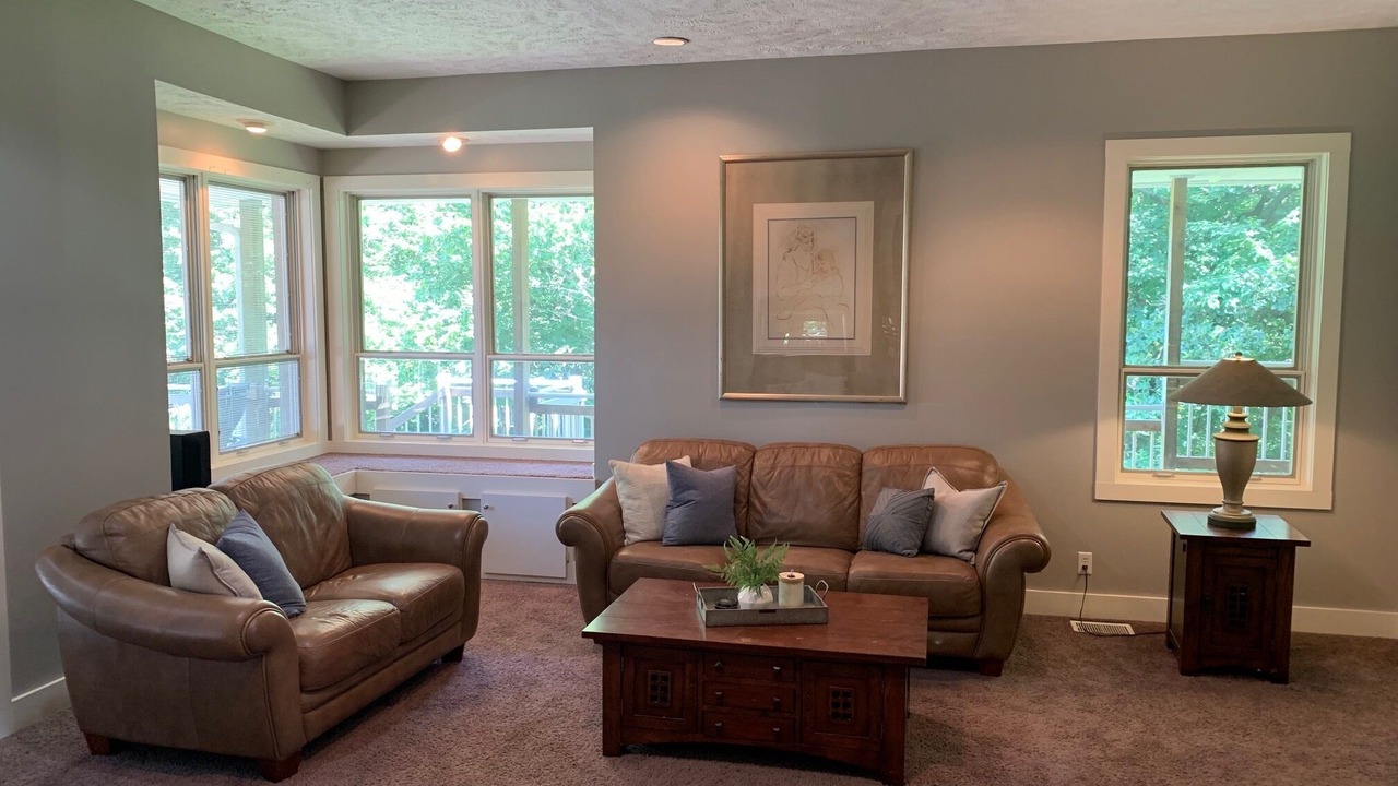 Photo of Livingroom in Missouri Valley