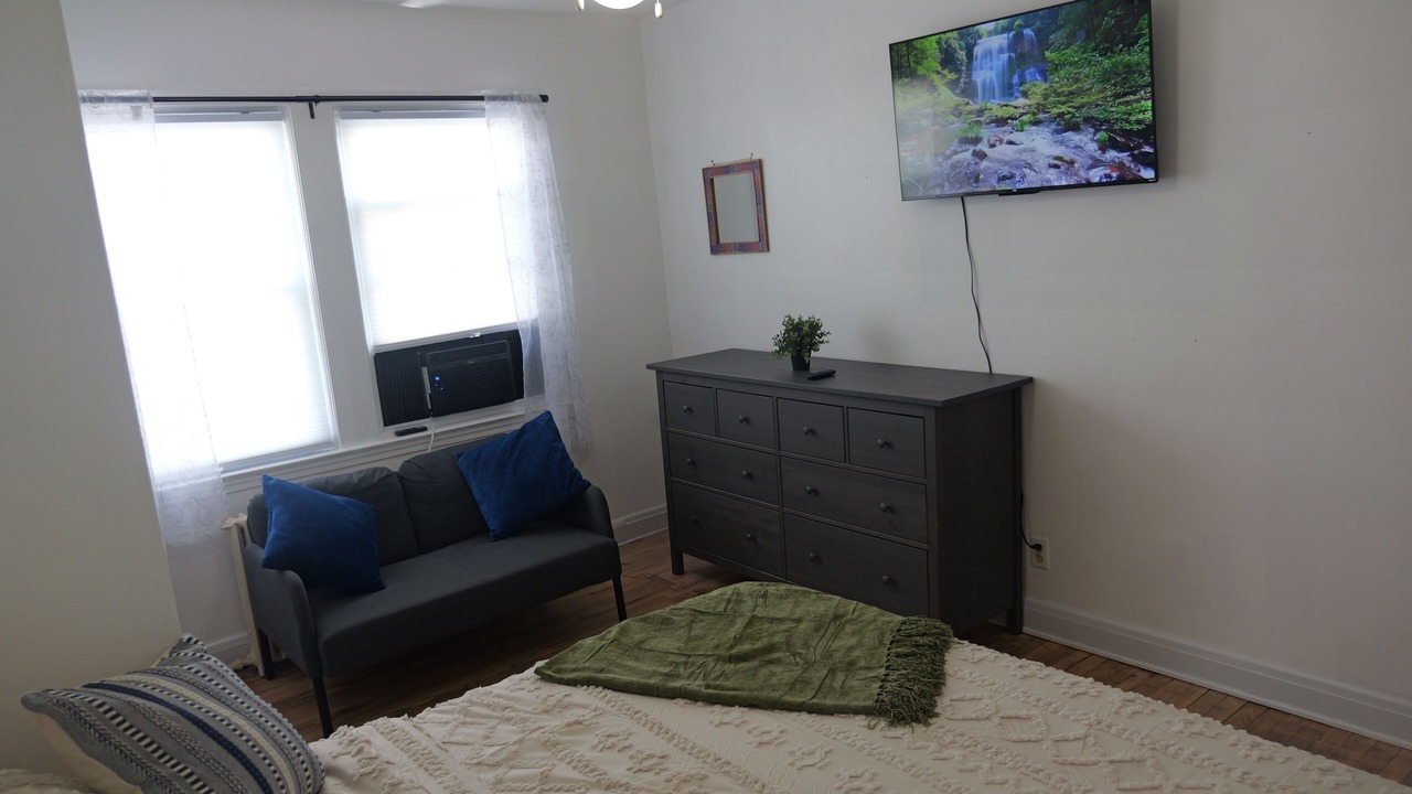 Photo of Bedroom in Catonsville