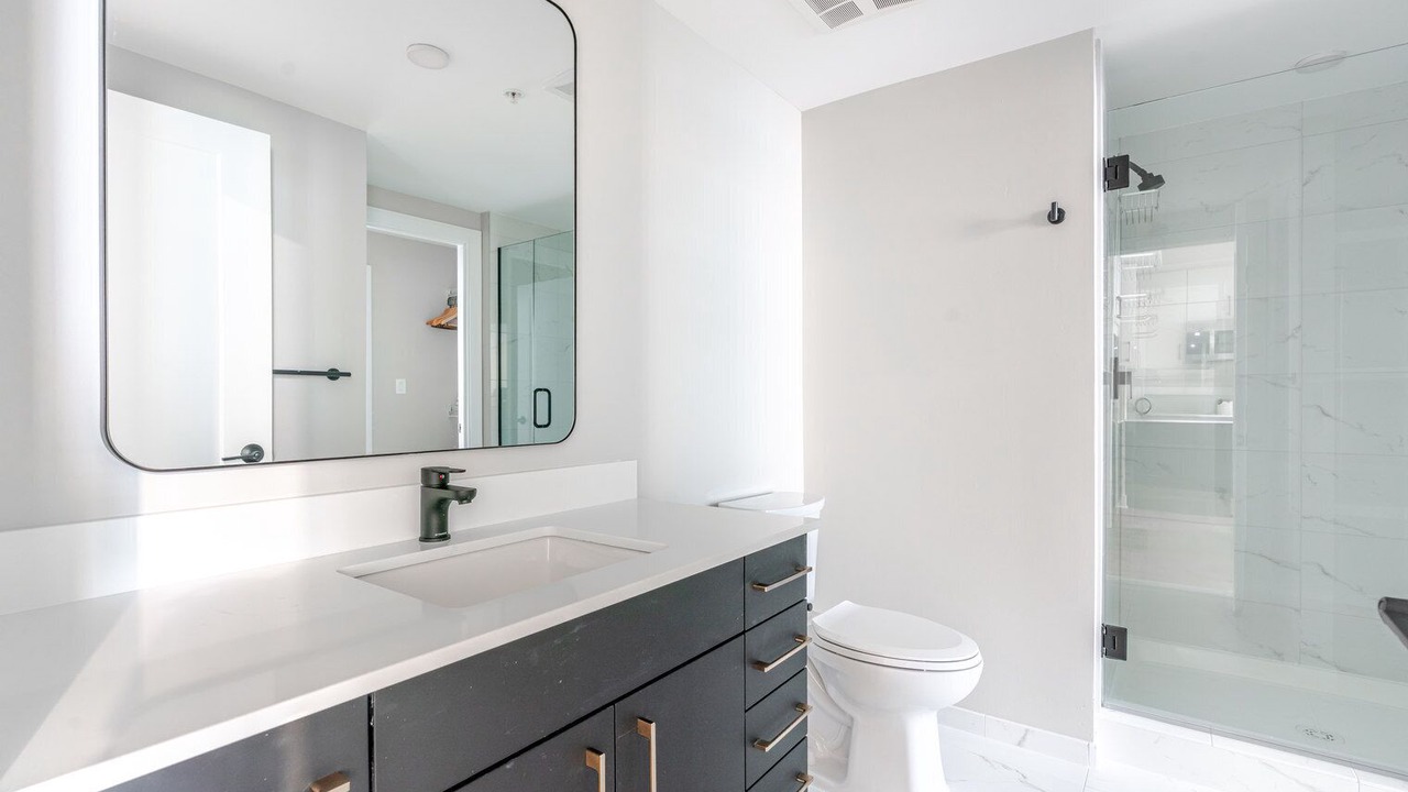 Photo of Bathroom in Woodmont Triangle