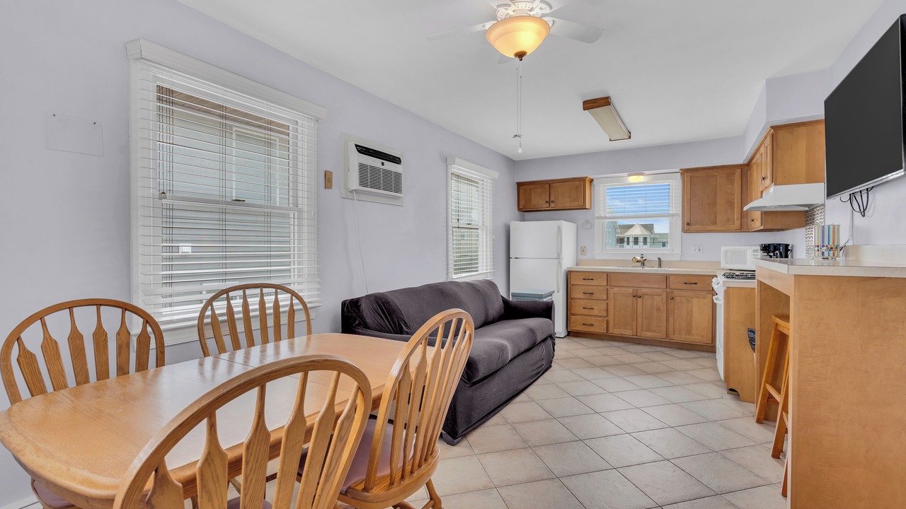 Photo of Livingroom in Ortley Beach