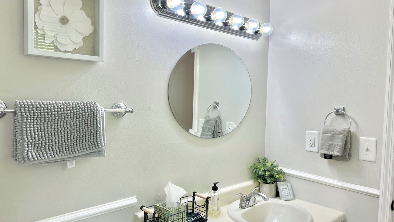 Photo of Bathroom in Normal