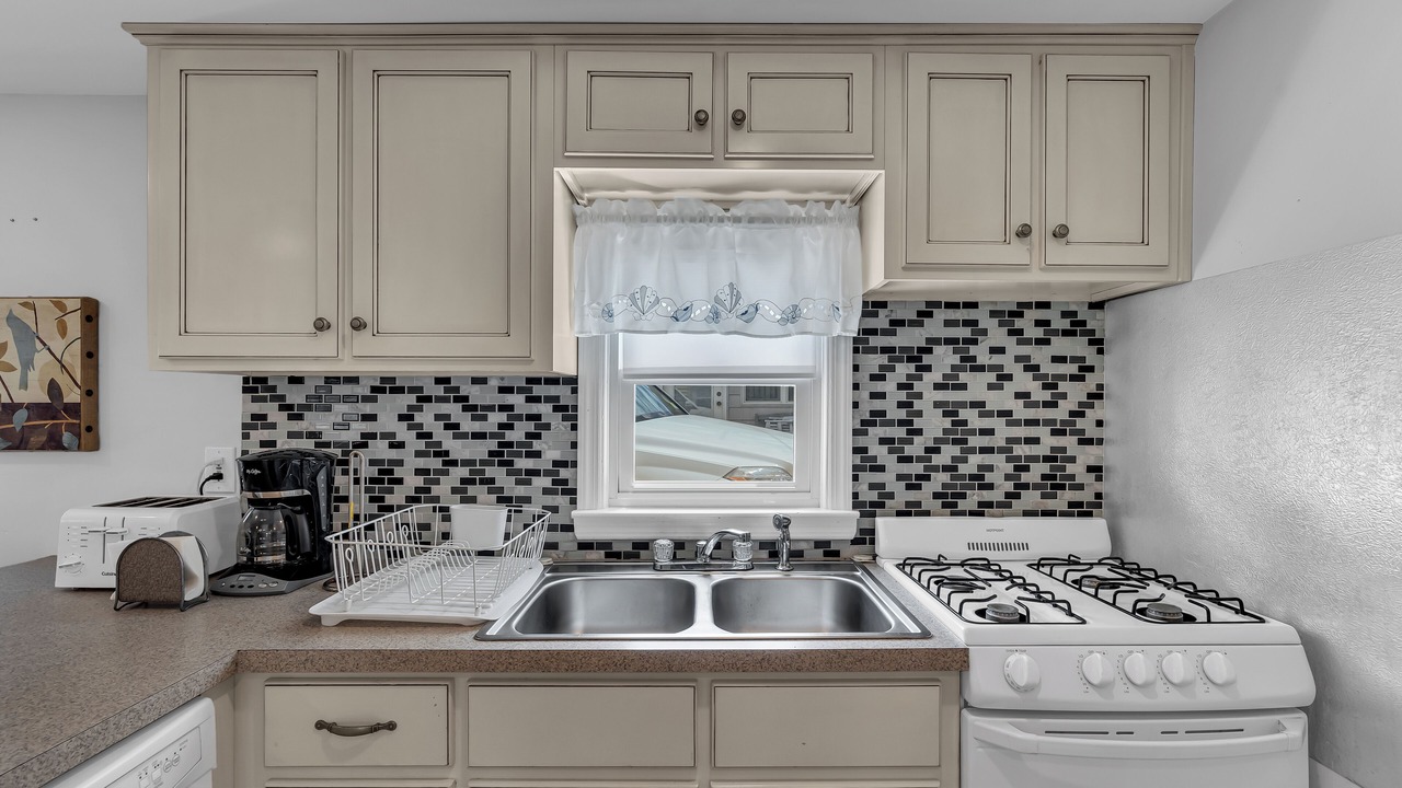 Photo of Kitchen in Dover Beaches North