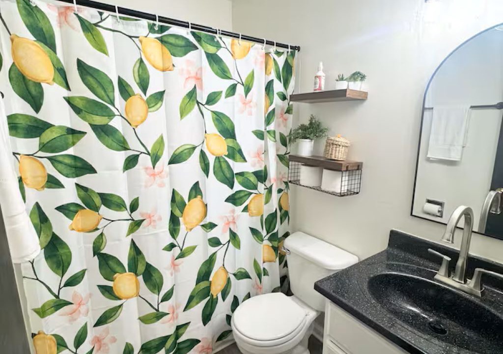 Photo of Bathroom in Lovington