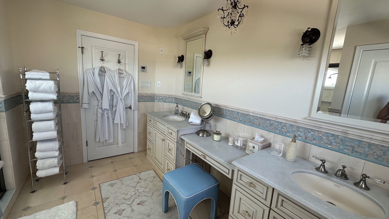 Photo of Bathroom in Harvey Cedars