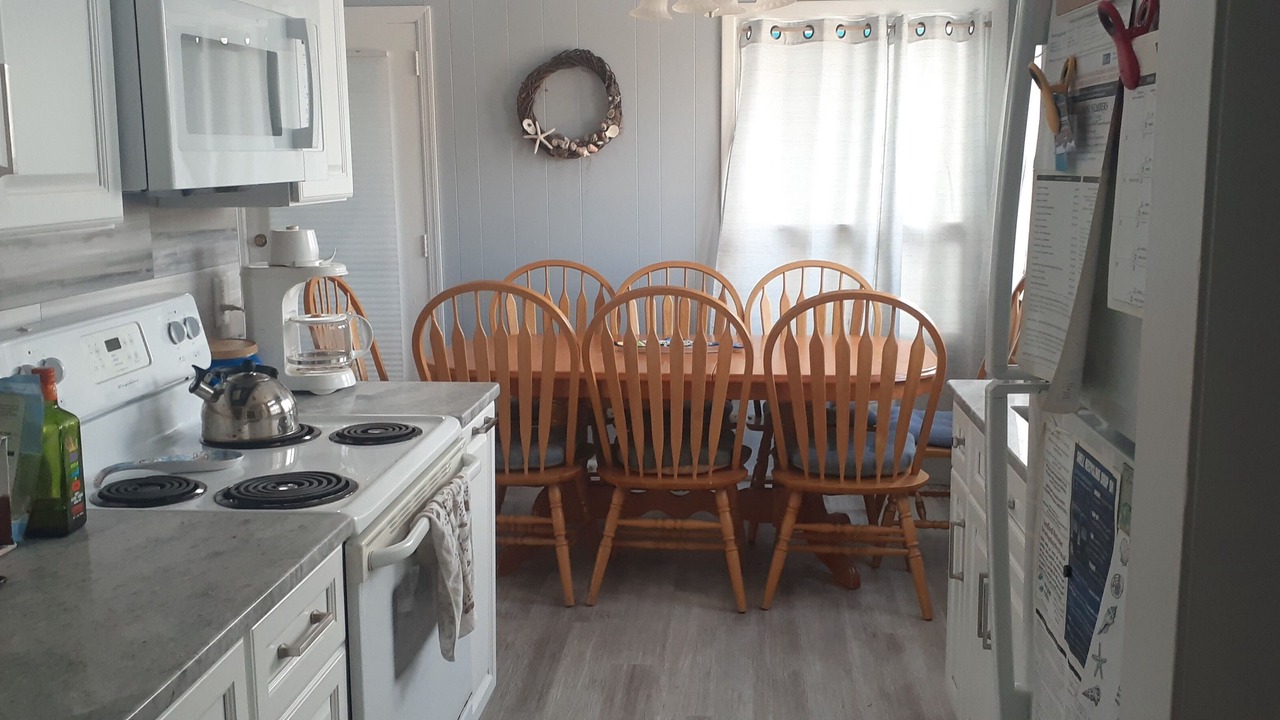 Photo of Kitchen in Loveladies