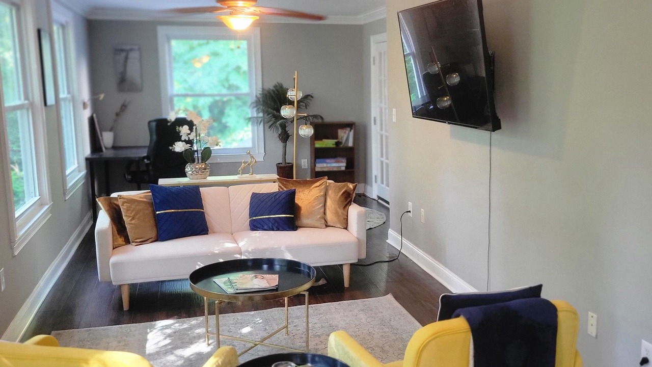 Photo of Livingroom in Marietta