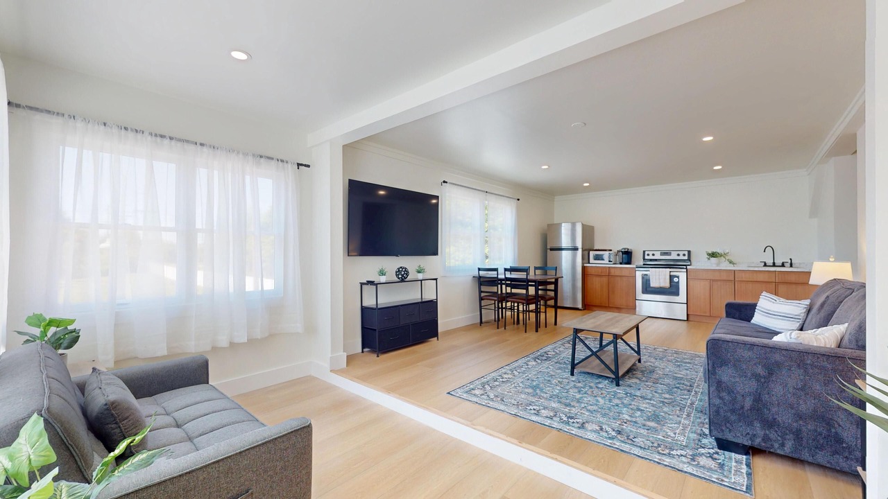 Photo of Livingroom in Lower Township