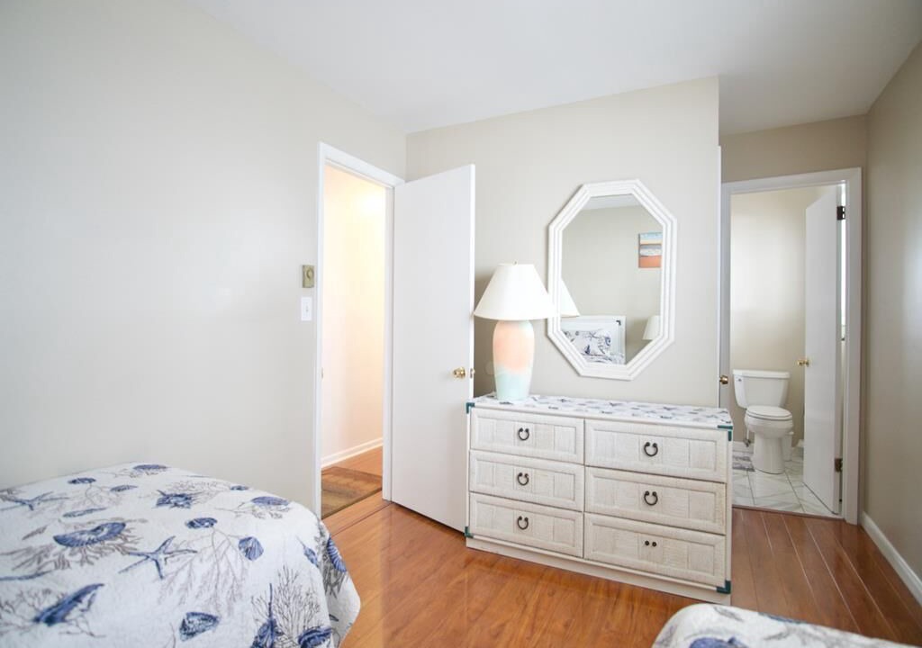 Photo of Bedroom in Townsend's Inlet
