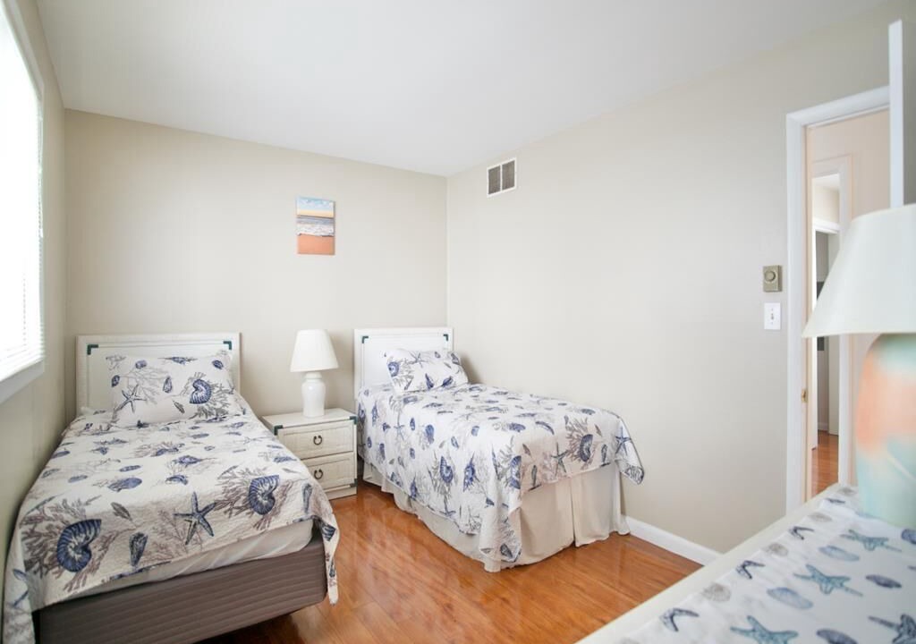 Photo of Bedroom in Townsend's Inlet